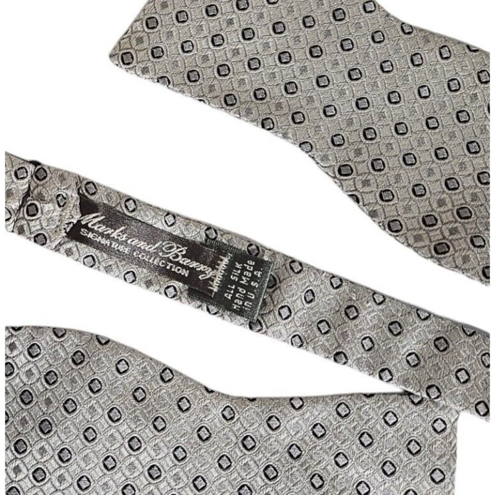 MARKS & BARRY Silver Geometric Self Bow Tie HANDMADE USA 2.6" EC - Picture 2 of 2